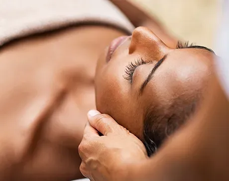 Facials Specialist